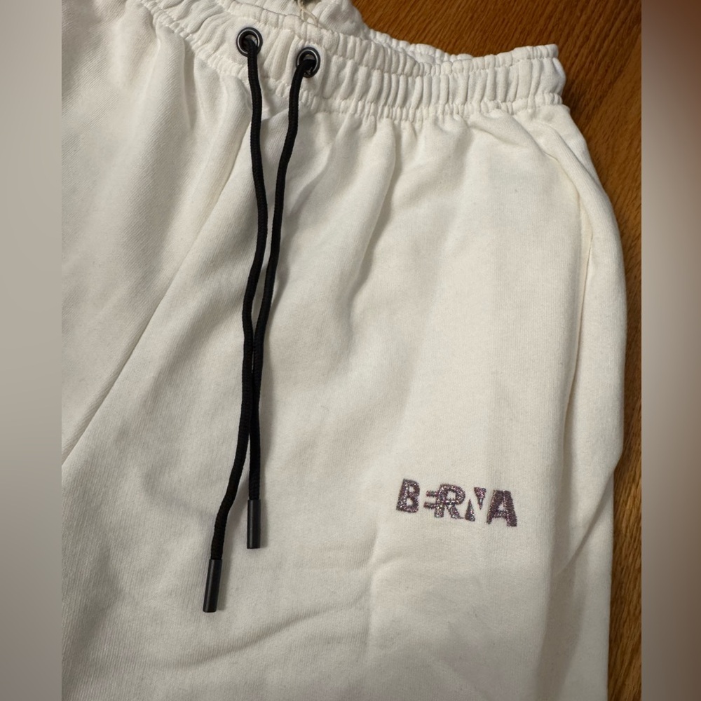 BERNA sweatpants - Picture 7 of 8